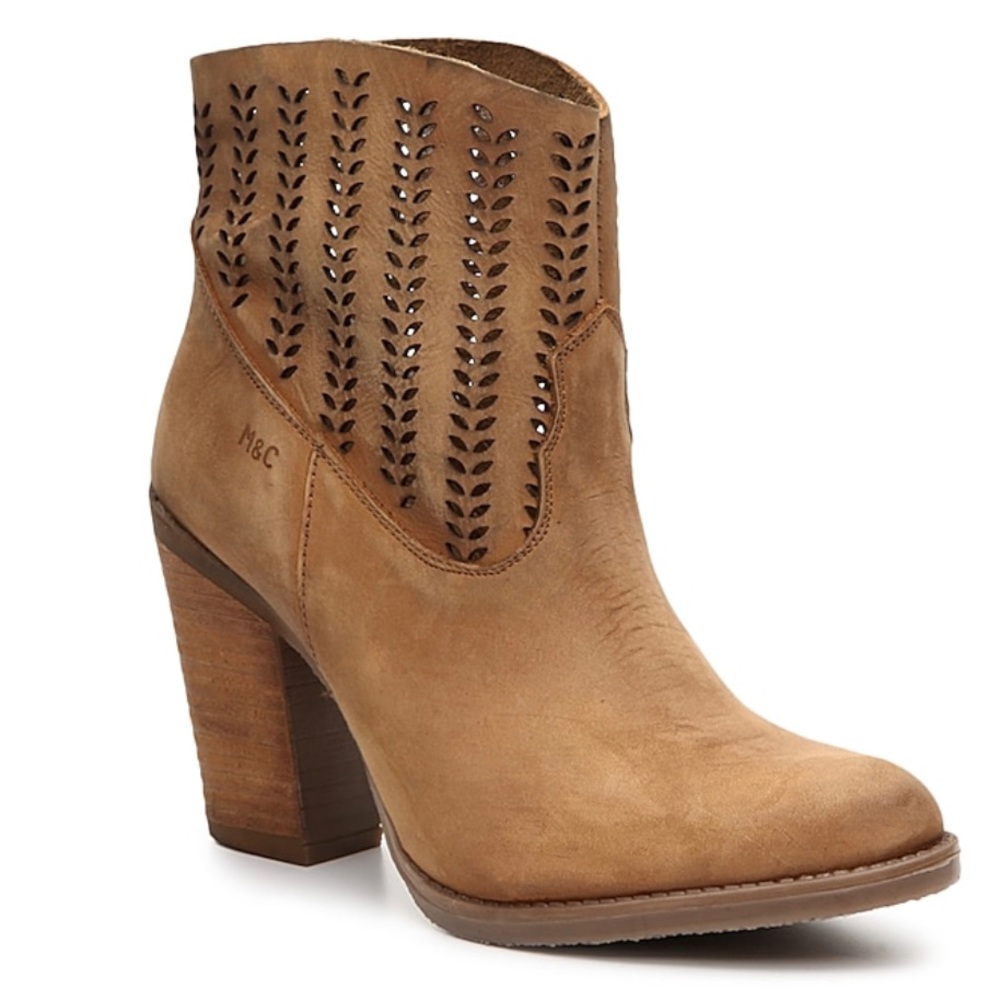 Muse & Cloud Avaly Cut Out Leather Booties